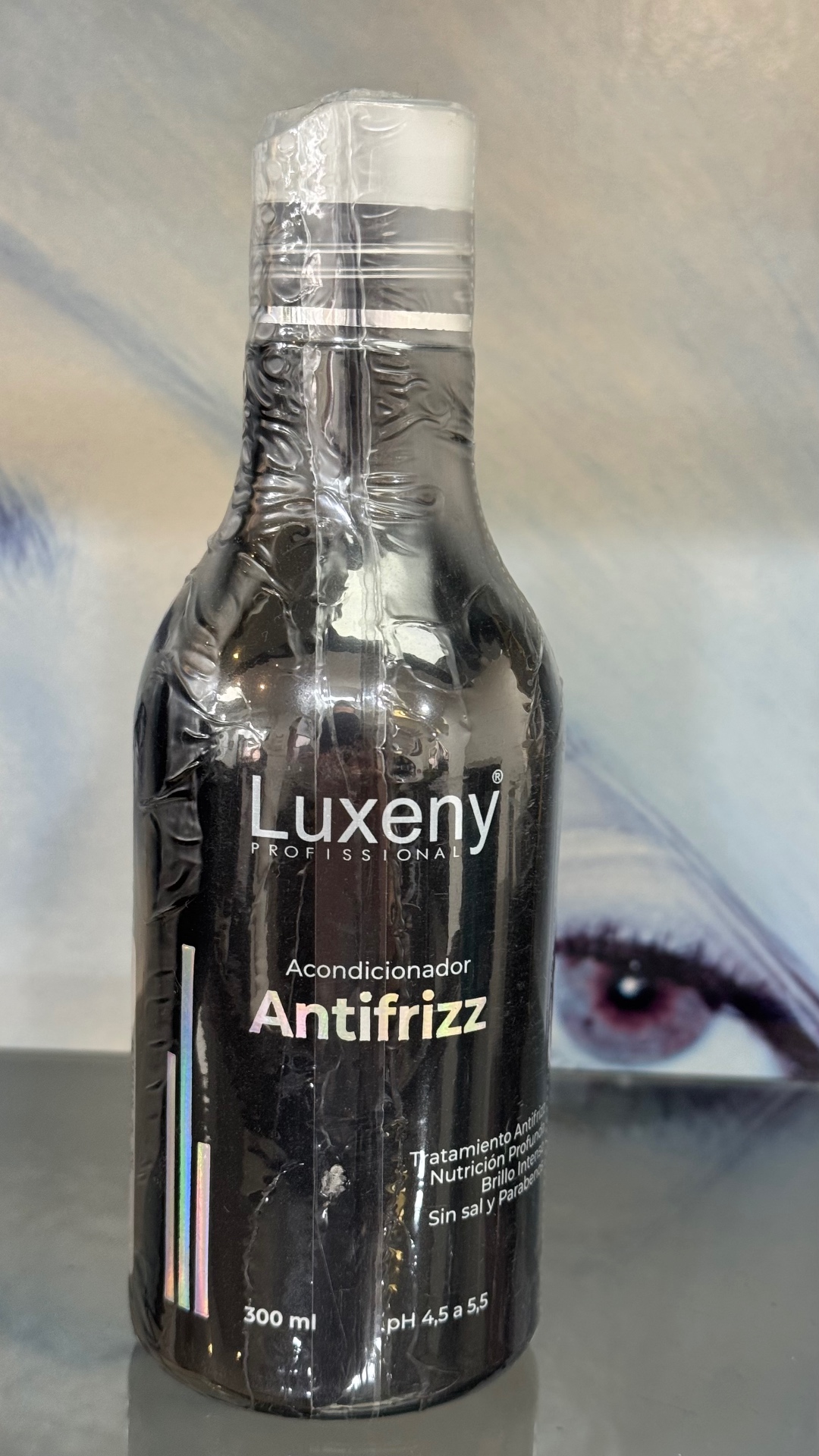 Antifrizz Acondicionador Luxeny Profissional a la venta en La Serena, Claudio Fausti Estilista